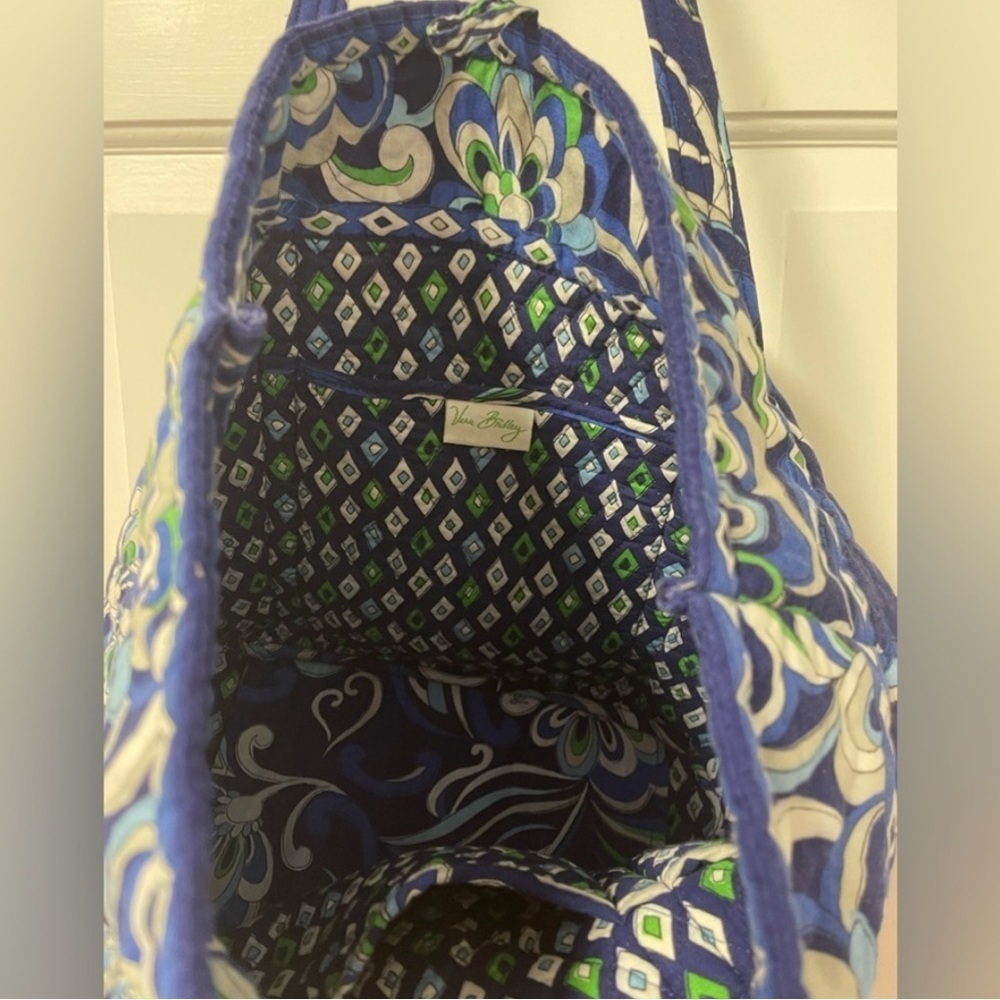Vera Bradley Mediterranean Blue Tote Bag Purse Medium Toggle Int Pockets Retired - Picture 8 of 8